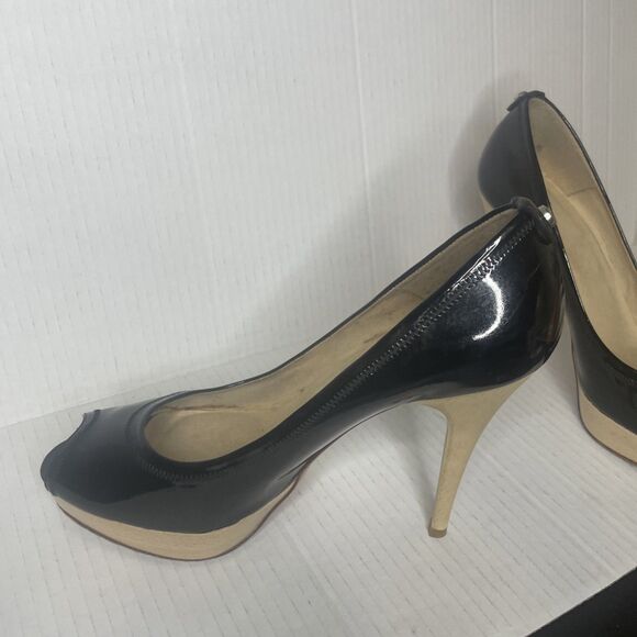 Stuart Weitzman Pump Black 8 Avignon Patent Leather Peep Toe Wood Platform Logo - Picture 5 of 14